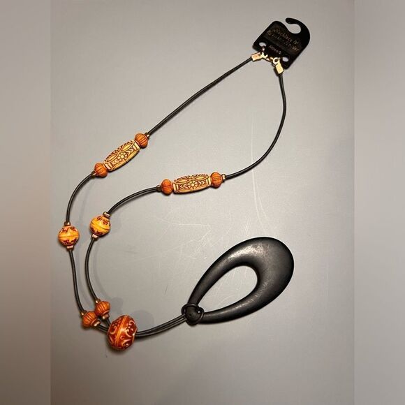 Pendant   - Picture 1 of 3